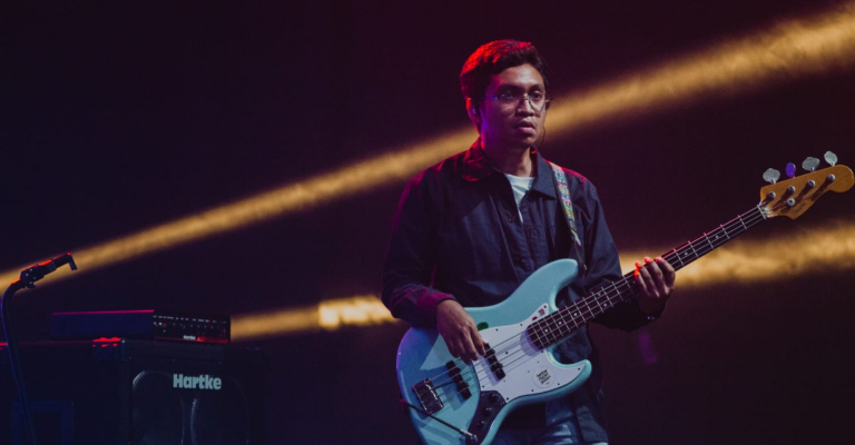 Dari Ngeband di Sekolah Hingga Karier di Dunia Kreatif Perjalanan Gilang Gideon, Alumni TIRTAMARTA Penabur TK SD SMP SMA PK2T ACTS BINA IMAN SEKOLAH holistic TIRTAMARTA BPK PENABUR KRISTEN JAKARTA SELATAN DEPOK PONDOK INDAH CINERE PENERIMAAN SISWA BARU PESERTA DIDIK 2025 2026 PSB PPDB PENDAFTARAN PENDIDIKAN KARAKTER teknologi bukan batasan