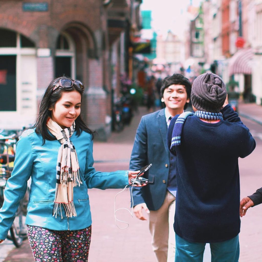 Menghadapi Tantangan Industri Hiburan Kisah Cecille Christophia dan Calvin Jeremy Kakak-Adik Alumni Tirtamarta yang Menjadi Pemain Kunci TK SD SMP SMA PK2T ACTS BINA IMAN SEKOLAH holistic TIRTAMARTA BPK PENABUR KRISTEN JAKARTA SELATAN DEPOK PONDOK INDAH CINERE PENERIMAAN SISWA BARU PESERTA DIDIK 2025 2026 PSB PPDB PENDAFTARAN PENDIDIKAN KARAKTER teknologi bukan batasan