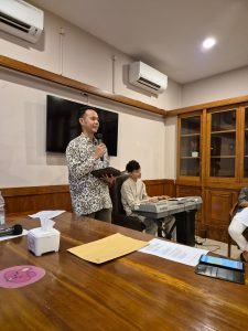 Menyiapkan Generasi Pemimpin Masa Depan Refleksi Gilbert Christian, Alumni TIRTAMARTA dan Calon Pendeta, tentang Pendidikan Karakter dan Etika Teknologi di Era AI TK SD SMP SMA PK2T ACTS BINA IMAN SEKOLAH holistic TIRTAMARTA BPK PENABUR KRISTEN JAKARTA SELATAN DEPOK PONDOK INDAH CINERE PENERIMAAN SISWA BARU PESERTA DIDIK 2025 2026 PSB PPDB PENDAFTARAN PENDIDIKAN KARAKTER teknologi bukan batasan