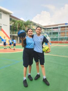 Perempuan di Lapangan: Tim Futsal dan Basket Putri SMPK TIRTAMARTA Penabur Menginspirasi 5 TK SD SMP SMA PK2T ACTS BINA IMAN SEKOLAH holistic TIRTAMARTA BPK PENABUR KRISTEN JAKARTA SELATAN DEPOK PONDOK INDAH CINERE PENERIMAAN SISWA BARU PESERTA DIDIK 2025 2026 PSB PPDB PENDAFTARAN PENDIDIKAN KARAKTER teknologi bukan batasan Perempuan di Lapangan Tim Futsal dan Basket Putri SMPK TIRTAMARTA Penabur Jakarta Menginspirasi