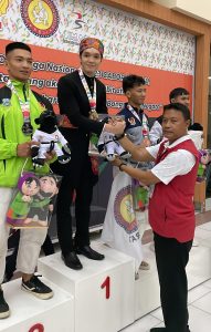 Billy Gunawan Alumni TIRTAMARTA Penabur siswa berprestasi Modeling Mengemudi Hidup Membangun Mental Driver dan Growth Mindset untuk Sukses di Dunia Nyata TK SD SMP SMA PK2T ACTS BINA IMAN SEKOLAH holistic TIRTAMARTA BPK PENABUR KRISTEN JAKARTA SELATAN DEPOK PONDOK INDAH CINERE PENERIMAAN SISWA BARU PESERTA DIDIK 2025 2026 PSB PPDB PENDAFTARAN PENDIDIKAN KARAKTER teknologi bukan batasan CHARACTER IS WHAT YOU ARE IN THE DARK