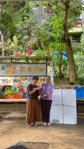 Menyulam Persatuan dalam Keberagaman: Ketika Siswa Kristen Belajar di Pesantren 5 TK SD SMP SMA PK2T ACTS BINA IMAN SEKOLAH holistic TIRTAMARTA BPK PENABUR KRISTEN JAKARTA SELATAN DEPOK PONDOK INDAH CINERE PENERIMAAN SISWA BARU PESERTA DIDIK 2025 2026 PSB PPDB PENDAFTARAN PENDIDIKAN KARAKTER teknologi bukan batasan CHARACTER IS WHAT YOU ARE IN THE DARK