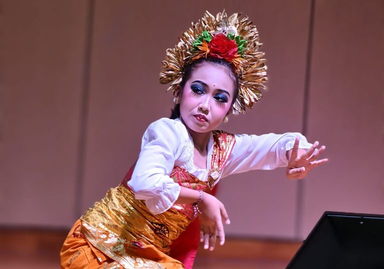 SDK (Kristen) TIRTAMARTA - BPK PENABUR Pondok Indah, Jakarta Selatan 124 Toddler TK SD SMP SMA PK2T ACTS BINA IMAN SEKOLAH holistic TIRTAMARTA BPK PENABUR KRISTEN JAKARTA SELATAN DEPOK PONDOK INDAH CINERE PENERIMAAN SISWA BARU PESERTA DIDIK 2025 2026 PSB PPDB PENDAFTARAN PENDIDIKAN KARAKTER teknologi bukan batasan GROW BEYOND GREATNESS