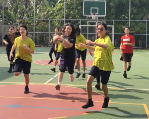 Class Meeting SMPK TIRTAMARTA: 5 Bekal Hidup Remaja 9 Class Meeting SMPK TIRTAMARTA BPK PENABUR JAKARTA 5 Bekal Hidup Remaja Toddler TK SD SMP SMA PK2T ACTS BINA IMAN SEKOLAH holistic TIRTAMARTA BPK PENABUR KRISTEN JAKARTA SELATAN DEPOK PONDOK INDAH CINERE PENERIMAAN SISWA BARU PESERTA DIDIK 2025 2026 PSB PPDB PENDAFTARAN PENDIDIKAN KARAKTER teknologi bukan batasan GROW BEYOND GREATNESS superhero Pintar Itu Penting. Tapi Karakter Menentukan Masa Depan Anak
